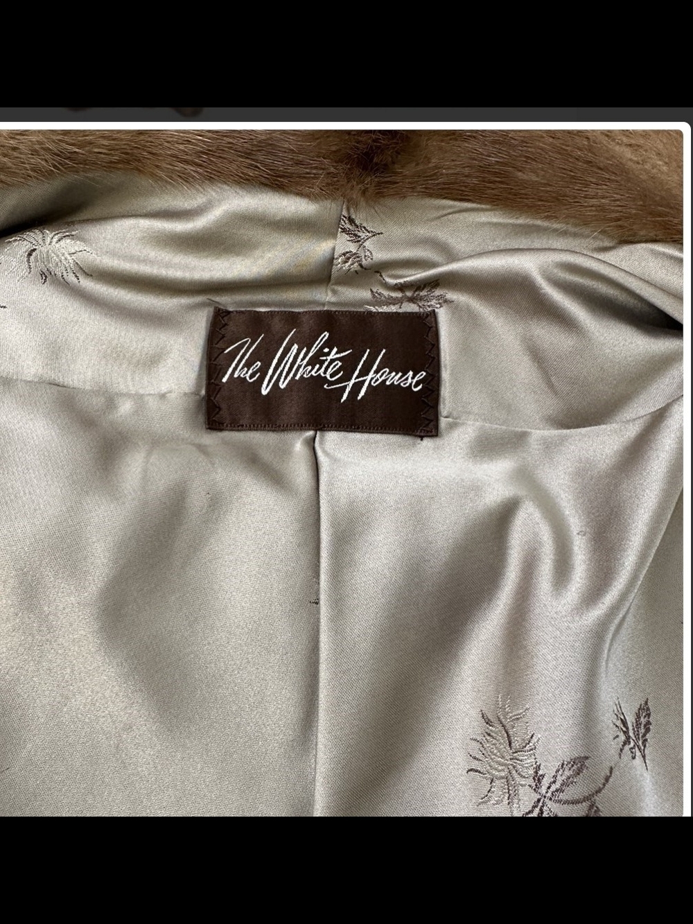 Classic Women's Mink Stole in Light Brown - Picture 2 of 5